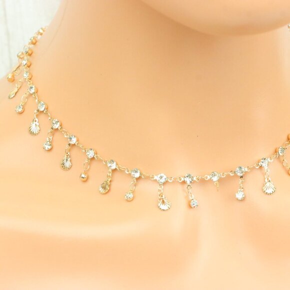 "Minimalist & Elegant Necklace Chain – Perfect for Women & Girls | UNVRC1273 - Picture 9 of 10